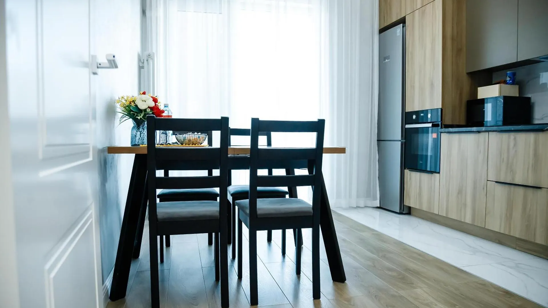 Apartman Dm Aparts - 4You Business Almati
